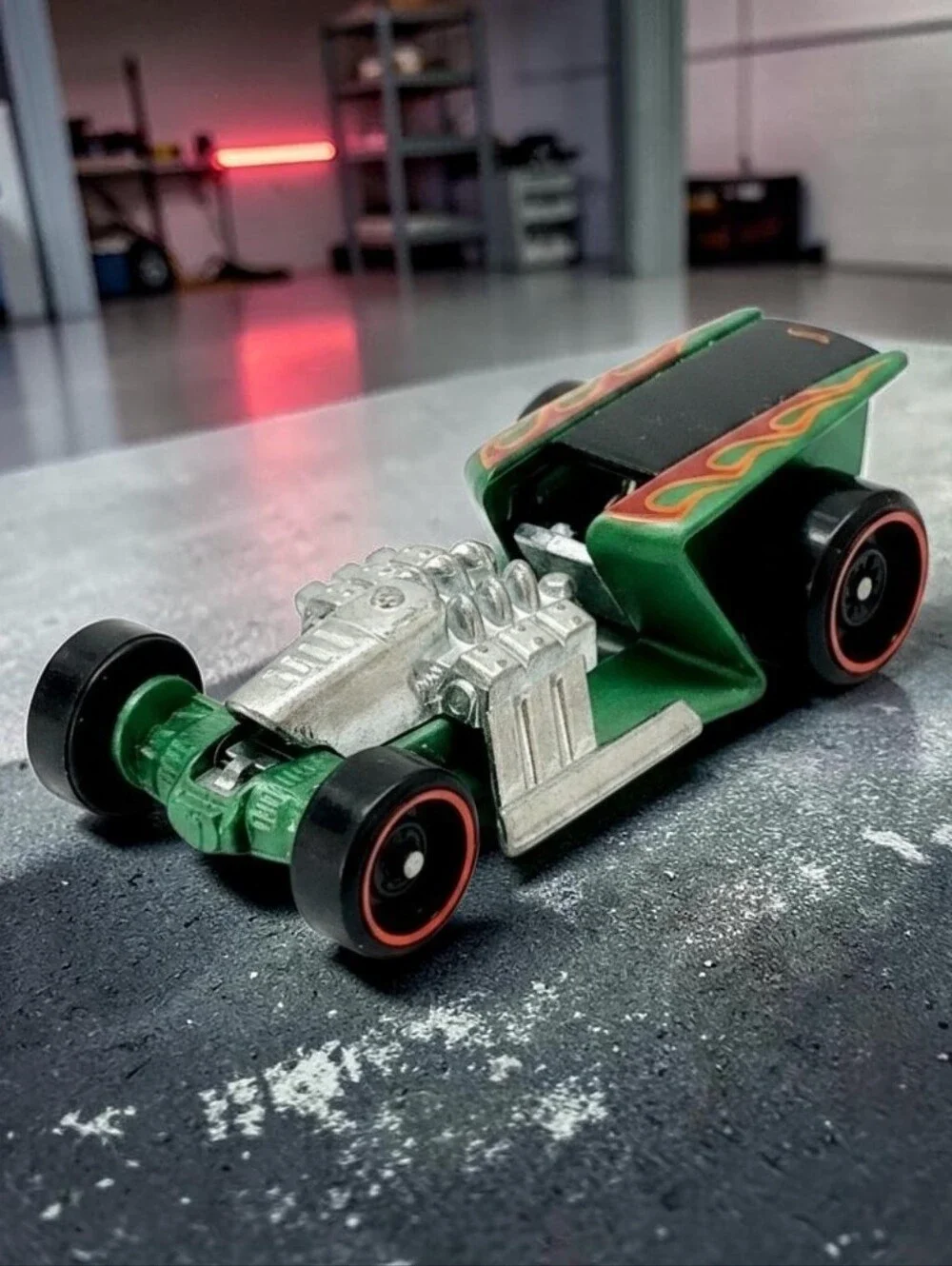 2015 Hot Wheels Green Z-Rod #166, Rod Squad Series 10/10 Die-Cast 1:64 Scale Toy